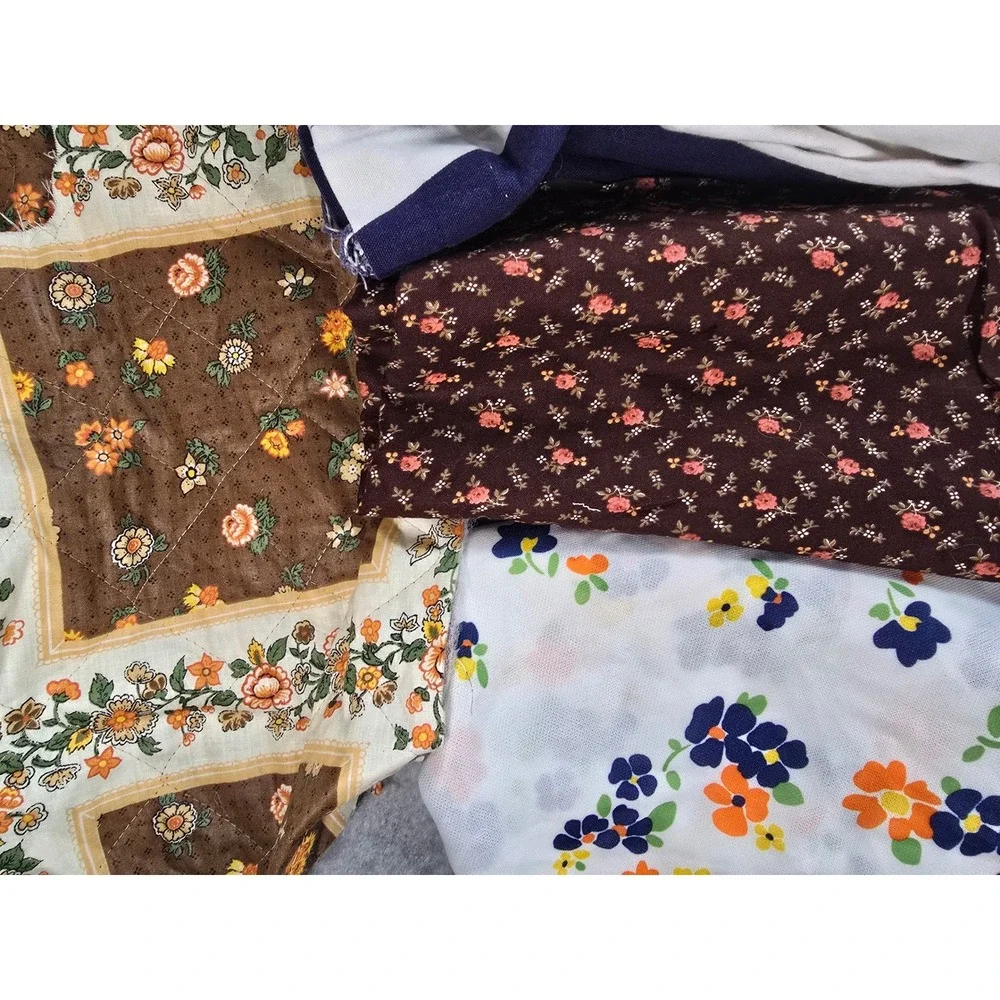 Vintage Fabric Scrap Lot 13lb Floral Lace Mod Retro Cotton Mixed Prints & Sizes